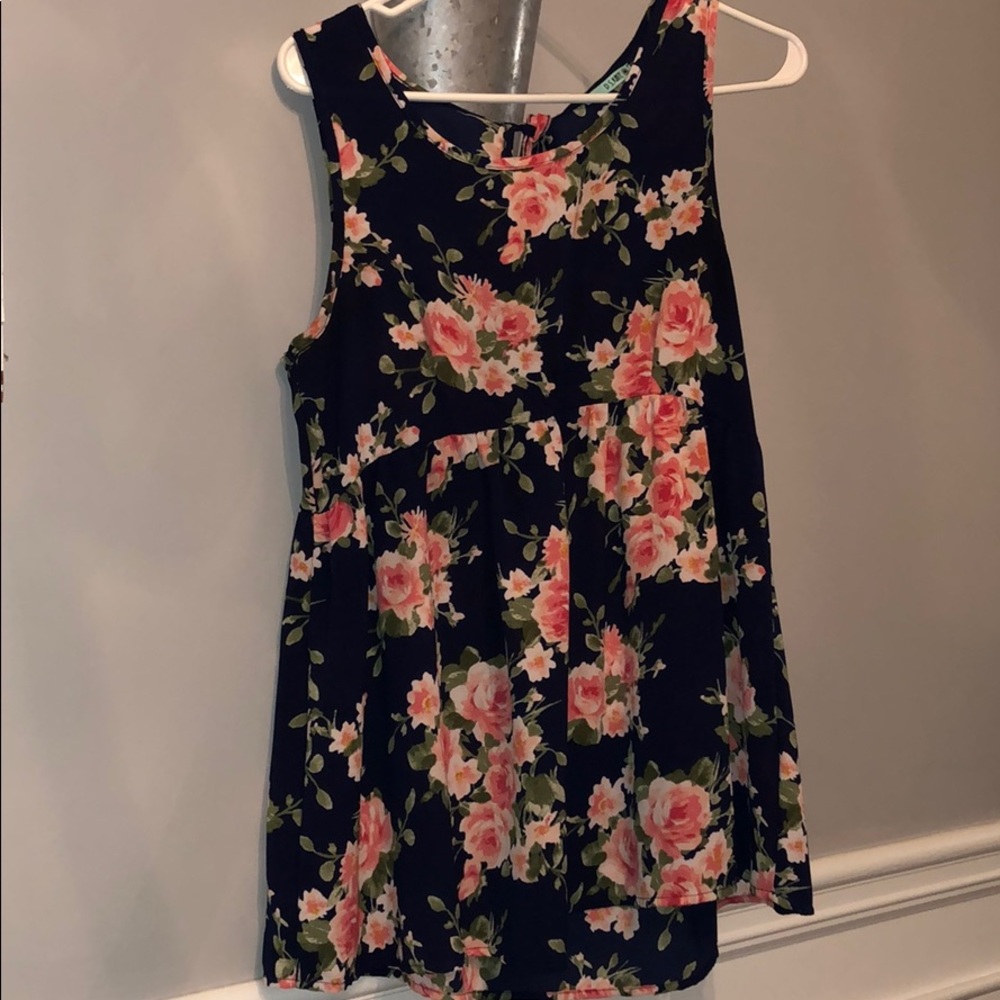 Woman’s top